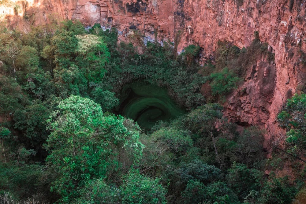 Buraco das Araras